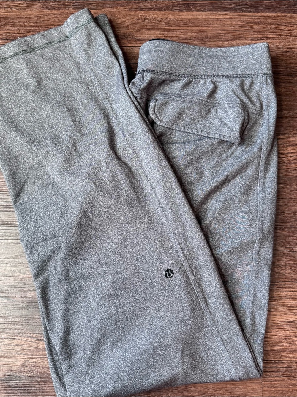 Lululemon Pants Men’s Kung Fu 2.0 Gray Yoga Lounge Wide Straight Leg Fits Small